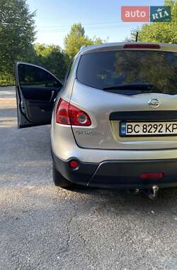 Позашляховик / Кросовер Nissan Qashqai+2 2008 в 