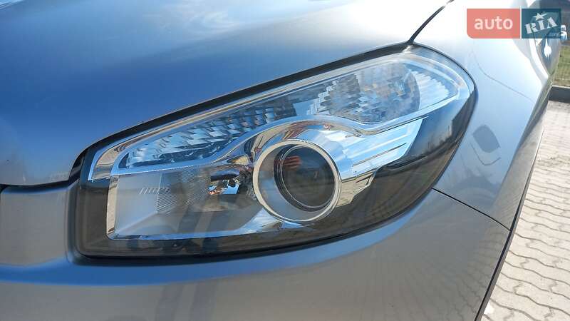 Внедорожник / Кроссовер Nissan Qashqai+2 2012 в Бродах