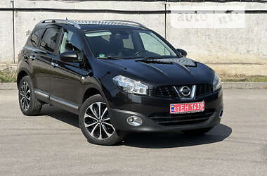 Внедорожник / Кроссовер Nissan Qashqai+2 2011 в Киеве