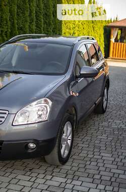 Внедорожник / Кроссовер Nissan Qashqai+2 2009 в Самборе