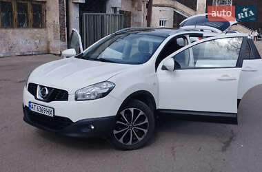 Позашляховик / Кросовер Nissan Qashqai+2 2012 в Івано-Франківську