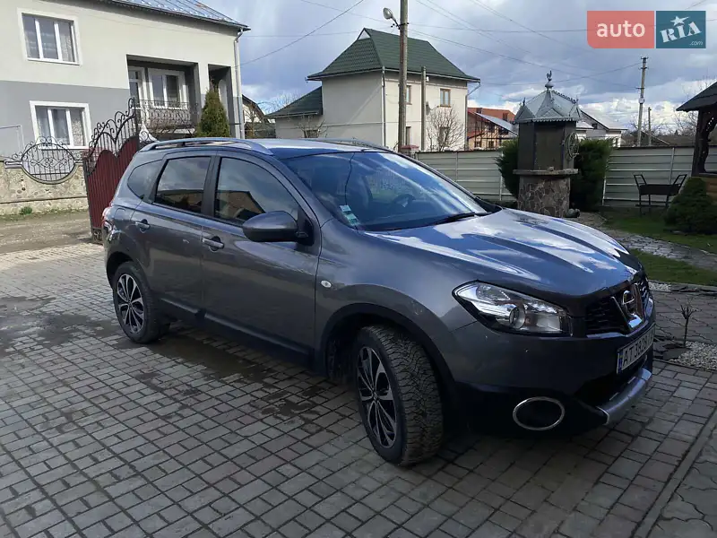 Nissan Qashqai+2 2012