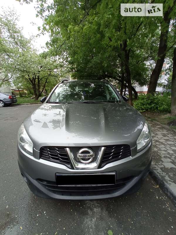 Внедорожник / Кроссовер Nissan Qashqai+2 2013 в Ивано-Франковске