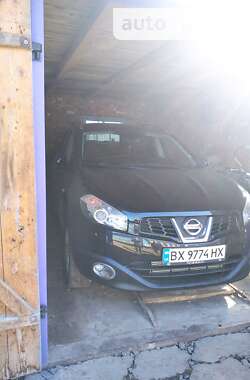 Позашляховик / Кросовер Nissan Qashqai+2 2013 в Шепетівці