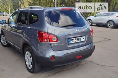 Внедорожник / Кроссовер Nissan Qashqai+2 2009 в Ровно