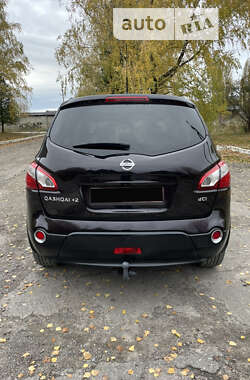 Позашляховик / Кросовер Nissan Qashqai+2 2011 в Луцьку