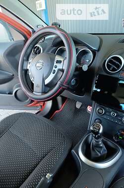 Позашляховик / Кросовер Nissan Qashqai+2 2009 в Тернополі