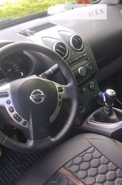 Внедорожник / Кроссовер Nissan Qashqai+2 2008 в Белогорье