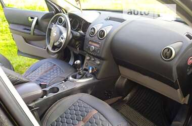 Внедорожник / Кроссовер Nissan Qashqai+2 2008 в Белогорье