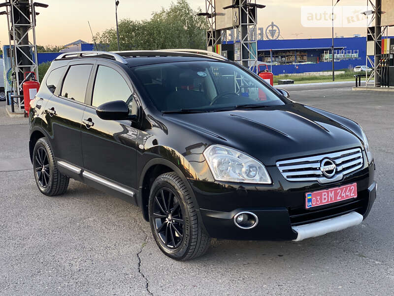 Позашляховик / Кросовер Nissan Qashqai+2 2009 в Дубні