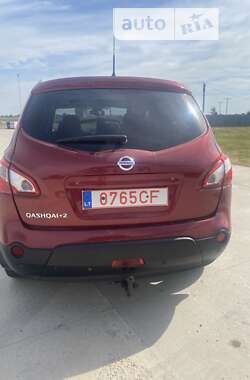 Внедорожник / Кроссовер Nissan Qashqai+2 2011 в 