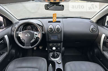 Позашляховик / Кросовер Nissan Qashqai+2 2010 в Луцьку