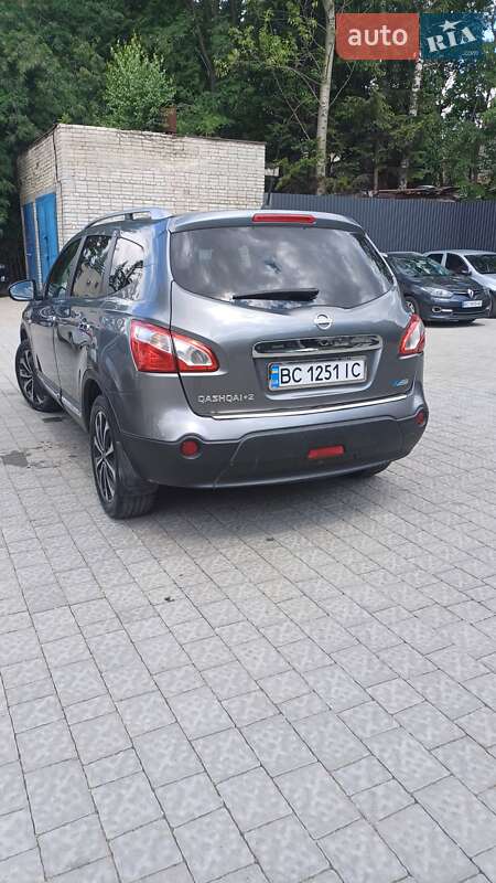 Внедорожник / Кроссовер Nissan Qashqai+2 2011 в Львове