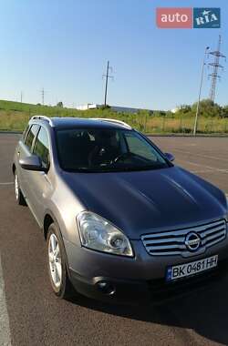 Внедорожник / Кроссовер Nissan Qashqai+2 2009 в Ровно