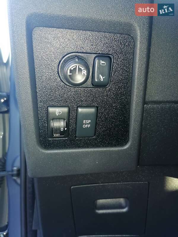 Внедорожник / Кроссовер Nissan Qashqai+2 2009 в Ровно