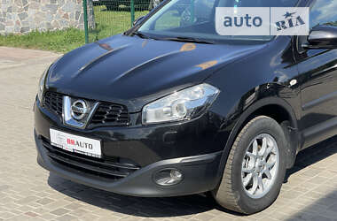 Позашляховик / Кросовер Nissan Qashqai+2 2010 в Бердичеві