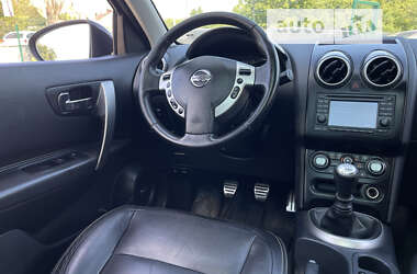 Позашляховик / Кросовер Nissan Qashqai+2 2010 в Бердичеві