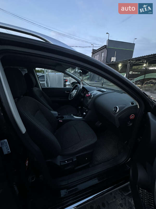 Позашляховик / Кросовер Nissan Qashqai+2 2009 в Іршанському