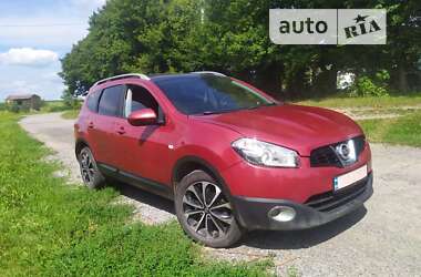 Внедорожник / Кроссовер Nissan Qashqai+2 2011 в Демидовке