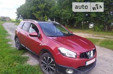 Внедорожник / Кроссовер Nissan Qashqai+2 2011 в Демидовке