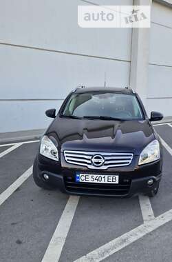 Внедорожник / Кроссовер Nissan Qashqai+2 2010 в Черновцах