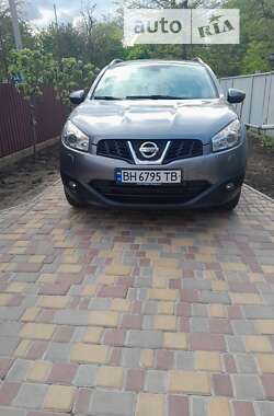 Внедорожник / Кроссовер Nissan Qashqai+2 2010 в Балте