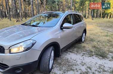 Позашляховик / Кросовер Nissan Qashqai+2 2011 в Лебедині