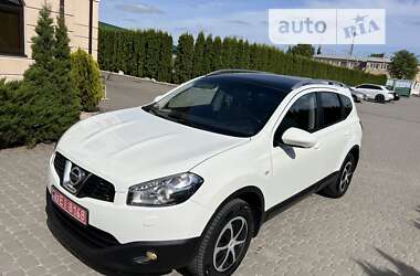 Позашляховик / Кросовер Nissan Qashqai+2 2010 в Дунаївцях