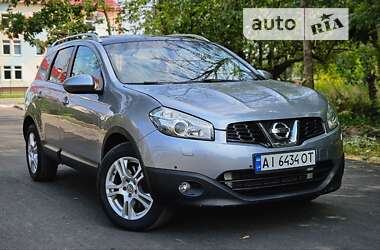 Внедорожник / Кроссовер Nissan Qashqai+2 2011 в Софиевской Борщаговке