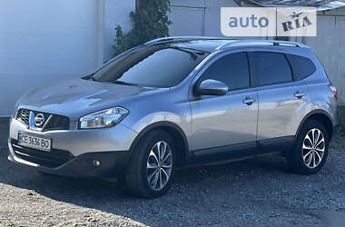 Внедорожник / Кроссовер Nissan Qashqai+2 2010 в Черновцах