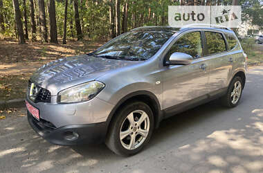 Позашляховик / Кросовер Nissan Qashqai+2 2011 в Ковелі