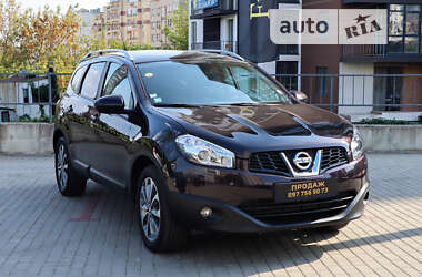 Позашляховик / Кросовер Nissan Qashqai+2 2010 в Львові