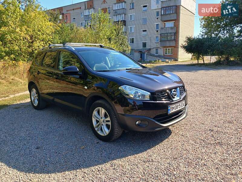 Позашляховик / Кросовер Nissan Qashqai+2 2011 в Сумах