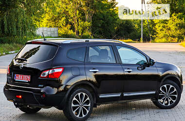 Внедорожник / Кроссовер Nissan Qashqai+2 2011 в Копычинце