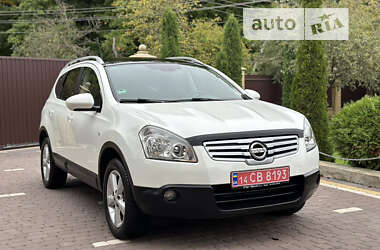 Позашляховик / Кросовер Nissan Qashqai+2 2009 в Косові