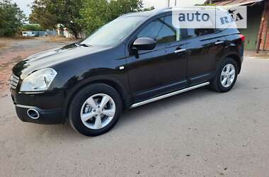 Внедорожник / Кроссовер Nissan Qashqai+2 2010 в Полтаве