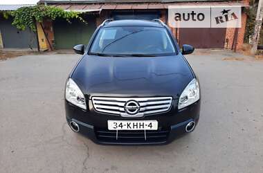 Внедорожник / Кроссовер Nissan Qashqai+2 2010 в Полтаве