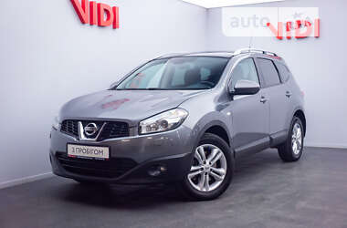 Внедорожник / Кроссовер Nissan Qashqai+2 2012 в Киеве