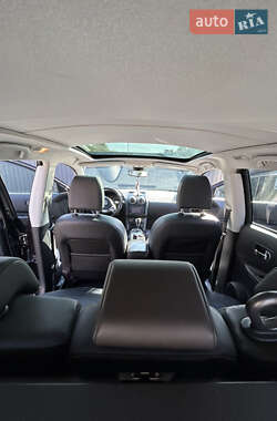 Внедорожник / Кроссовер Nissan Qashqai+2 2011 в 