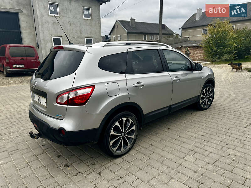 Внедорожник / Кроссовер Nissan Qashqai+2 2011 в Косове