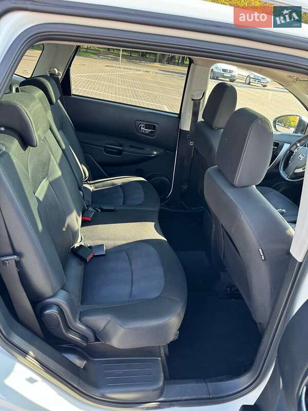 Внедорожник / Кроссовер Nissan Qashqai+2 2013 в Одессе