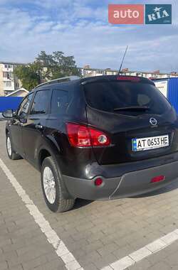 Внедорожник / Кроссовер Nissan Qashqai+2 2009 в Калуше