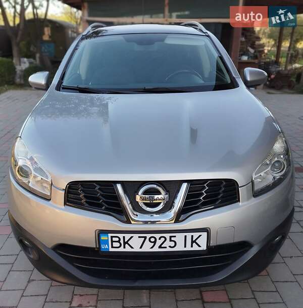 Внедорожник / Кроссовер Nissan Qashqai+2 2012 в Бродах