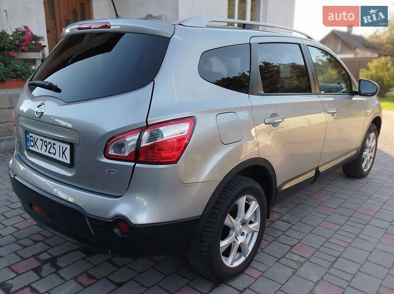 Внедорожник / Кроссовер Nissan Qashqai+2 2012 в Бродах
