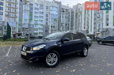 Позашляховик / Кросовер Nissan Qashqai+2 2010 в Вінниці