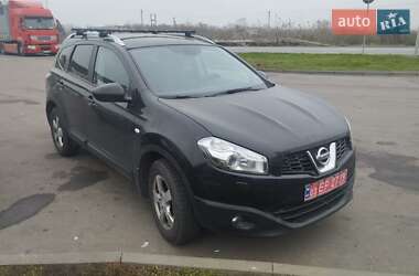 Позашляховик / Кросовер Nissan Qashqai+2 2011 в Вінниці