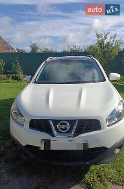 Позашляховик / Кросовер Nissan Qashqai+2 2012 в Кременці