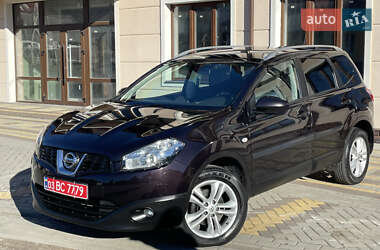 Позашляховик / Кросовер Nissan Qashqai+2 2011 в Коломиї