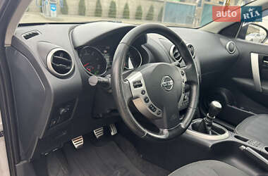 Внедорожник / Кроссовер Nissan Qashqai+2 2011 в Сарнах