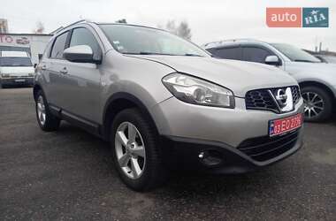 Позашляховик / Кросовер Nissan Qashqai+2 2010 в Черкасах